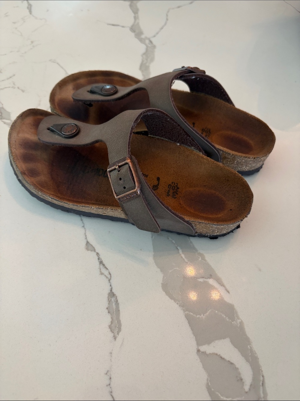 Girls Birkenstock sz 31